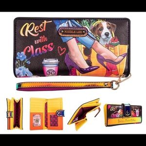Nicole Lee Wallet Rest with Class